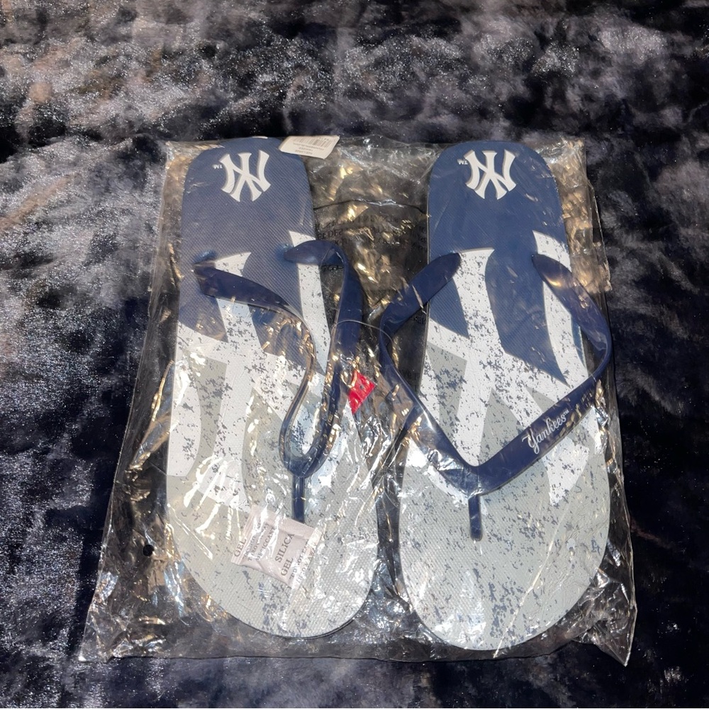 Foco Flip Flops
